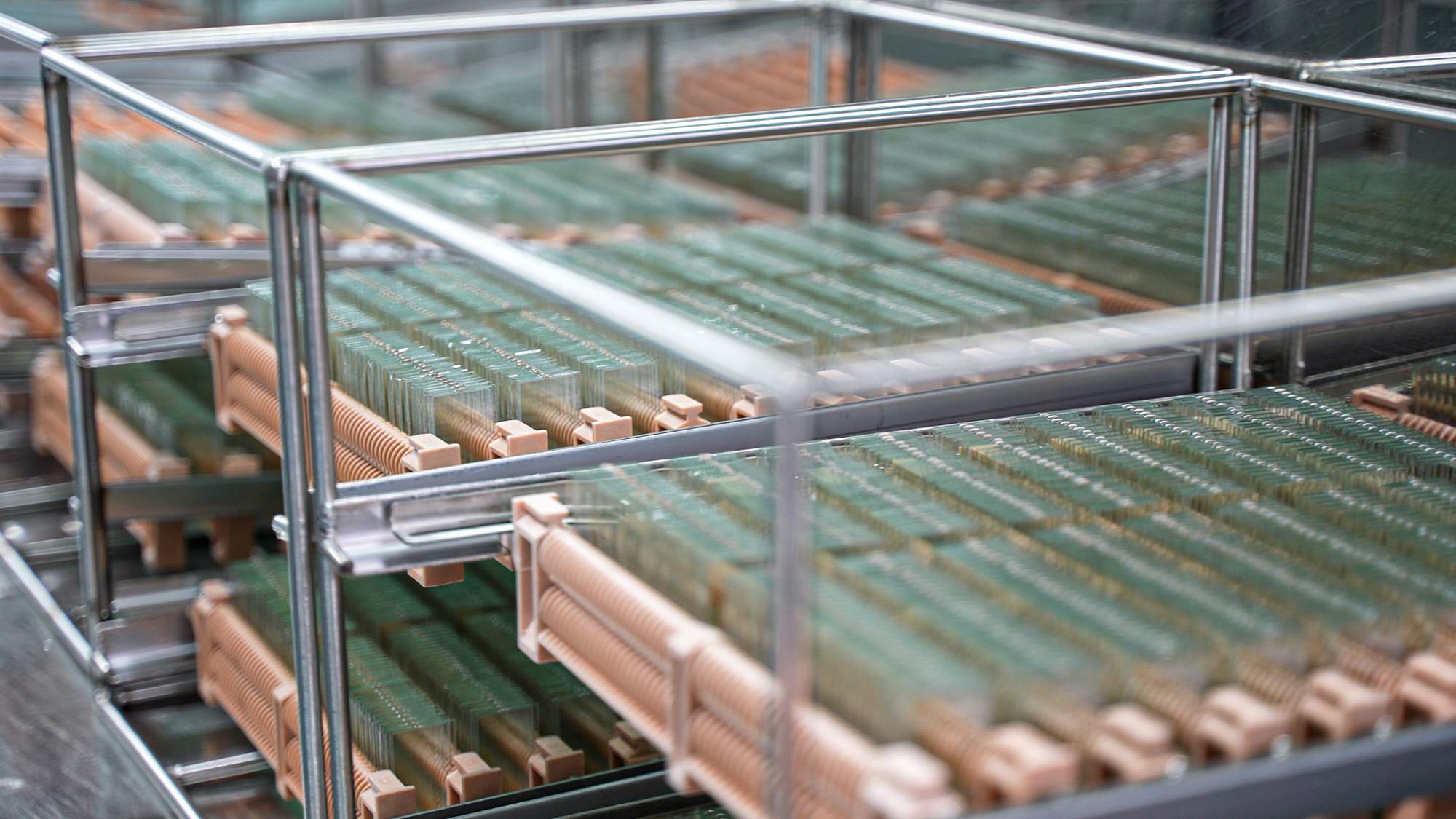 आईटीओ पैटर्निंग: सटीक एलसीडी विनिर्माण की नींव